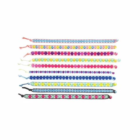 4m-Taller-de-crear-pulseras-encantadas-detalle