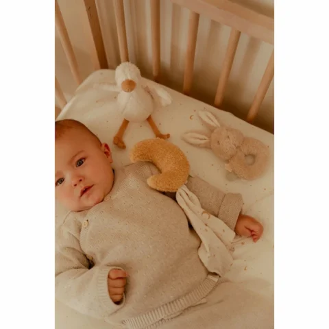 Jugando-con-caja-regalo-Newborn-Naturals-Little-Dutch