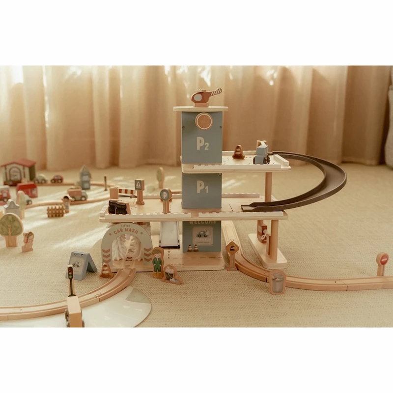 Parking-garaje-Little-Dutch-con-circuito