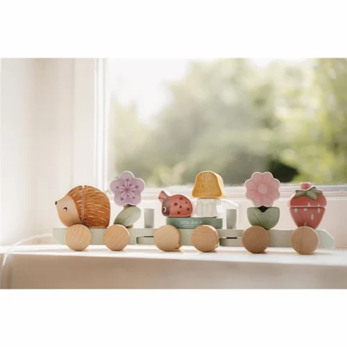 Tren-apilable-erizo-Fairy-Grarden-Little-Dutch-habitacion